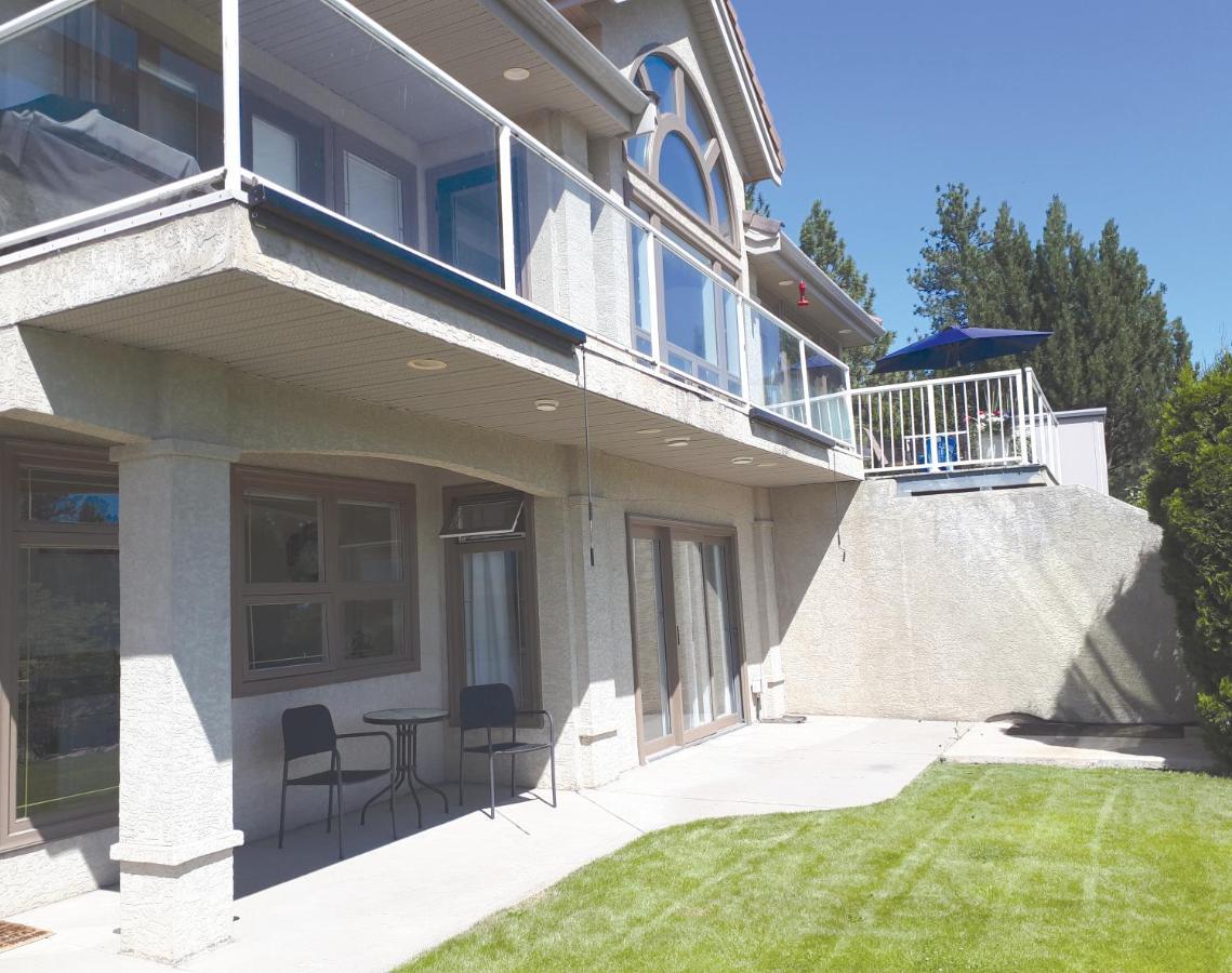 Quail Ridge Hotel Kelowna Exterior photo